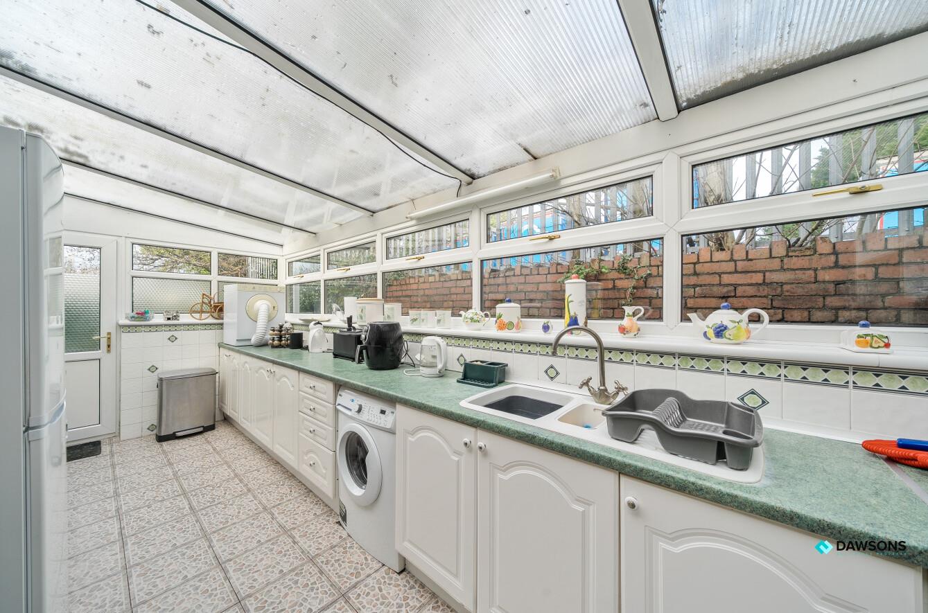 Maescanner Road, Llanelli, SA14 8LR